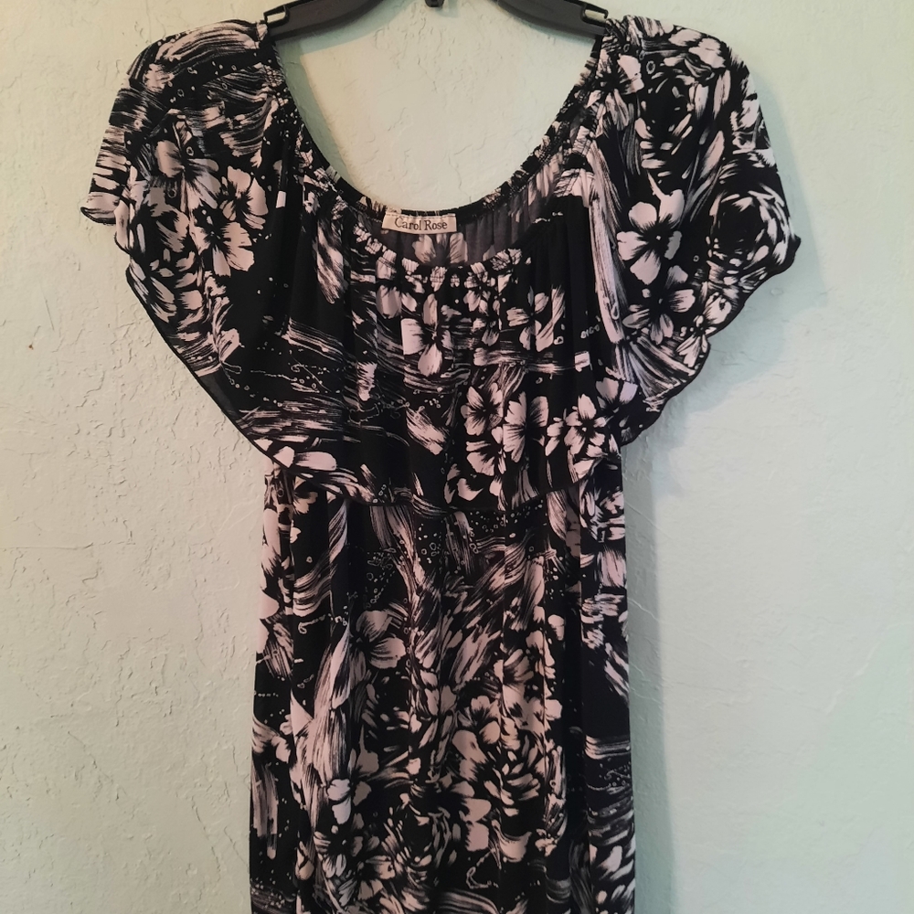 Carol Rose Floral adjustable blouse